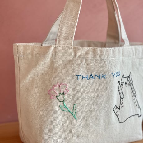 【１点もの】ねこの刺繍入り ミニトートバッグ