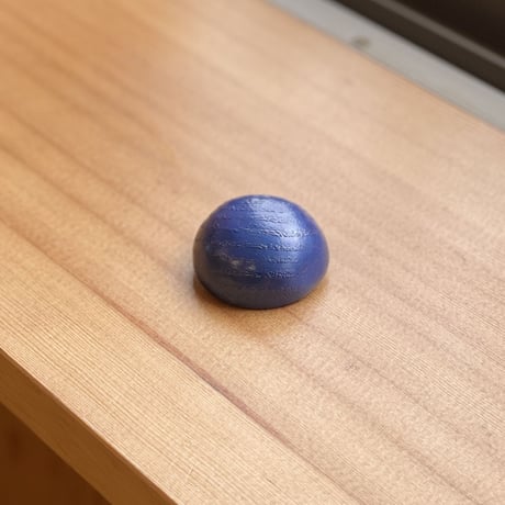 【１点もの】マカロンブローチ「紺藍」