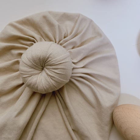 knot-turban-Lulu-Pale-beige