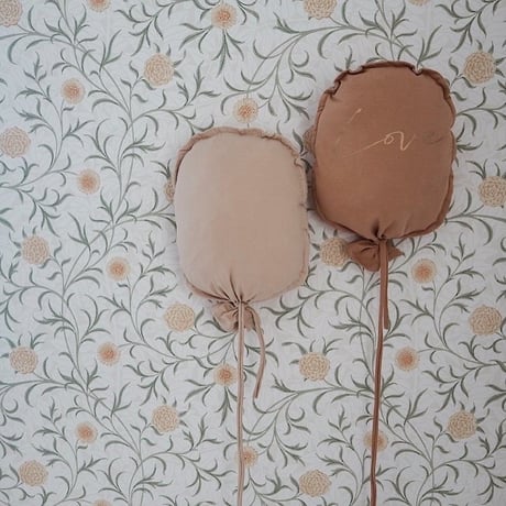 fabric-knots-balloon-Oatmeal