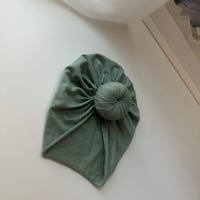 knot-turban-Lulu-Sage_green