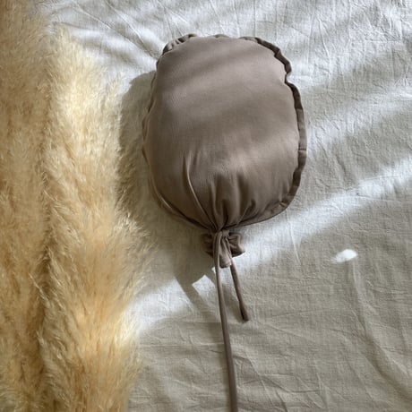 fabric-knots-balloon-Taupe