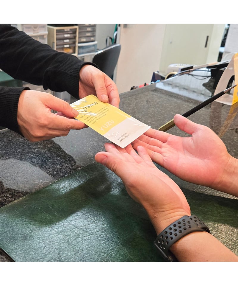 FO-Y Fragrance 香り付き厚手おしぼり YUZU 100枚 | IMAMURA S