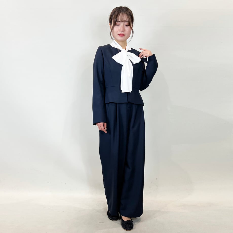 690d5f9e7fe9d03ef81df7bb