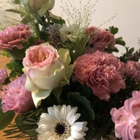 【送料無料] arrangement s 可愛いく　お誕生日や記念日に