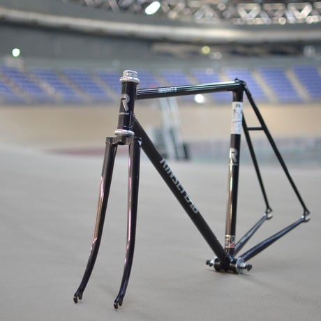 木谷凉 レース用自転車フレーム