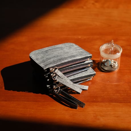 Flat wallet