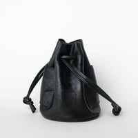 Hard shrink bucket bag(black)