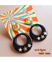 Good luck   Earrings【Black】