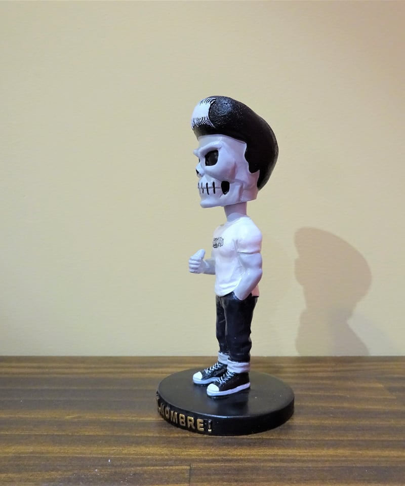 SUAVECITO BOBBLE HEAD | PINUP MOM