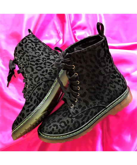 Vasil Leopard Boots