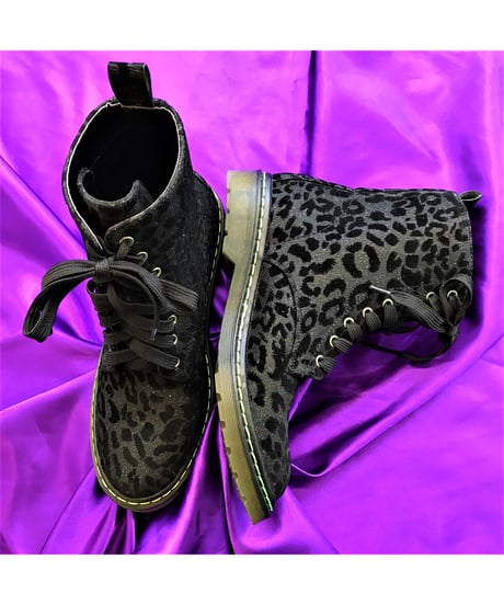 Vasil Leopard Boots