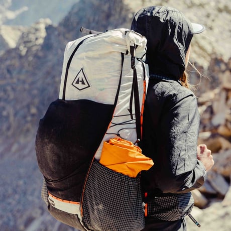 Hyperlite Mountain Gear ハイパーライトマウンテンギア / UNBOUND 40 White