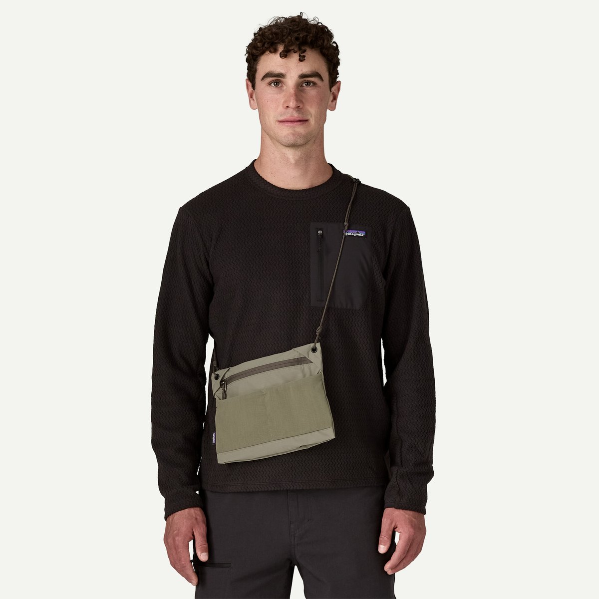 patagonia パタゴニア ／ テラヴィア・サコッシュ 3L | 旅道具と