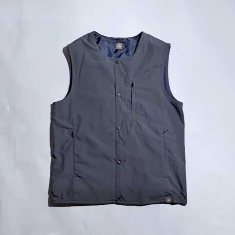 Nruc ヌルク ／ EAMES VEST