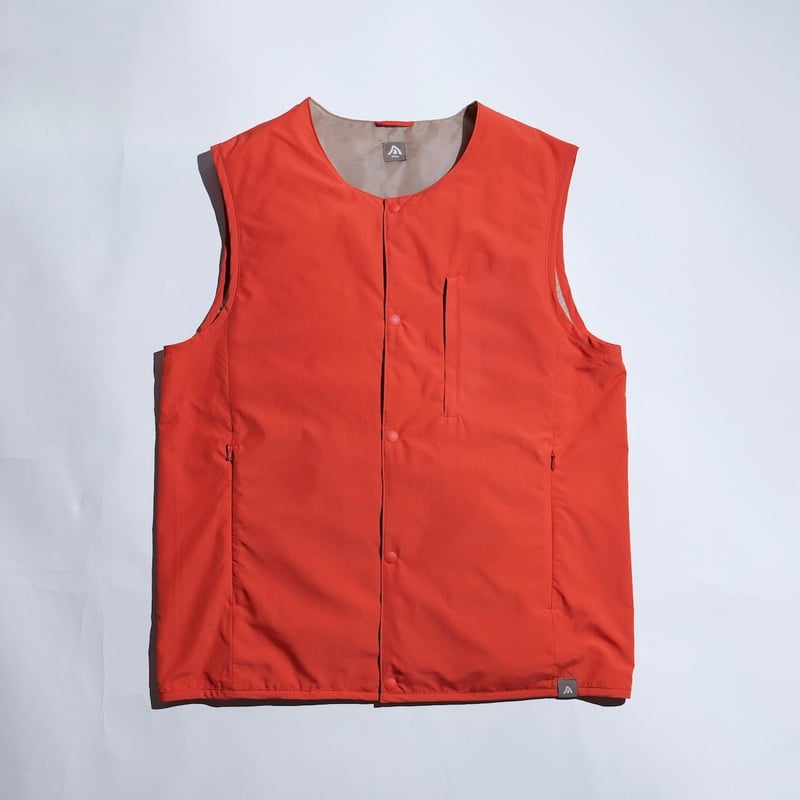Nruc ヌルク ／ EAMES VEST | 旅道具と人 HouHou〈ホウホウ〉