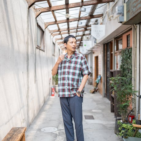 BROWN by 2-tacs ブラウンバイツータックス ／ B33-S004 "Open collar"