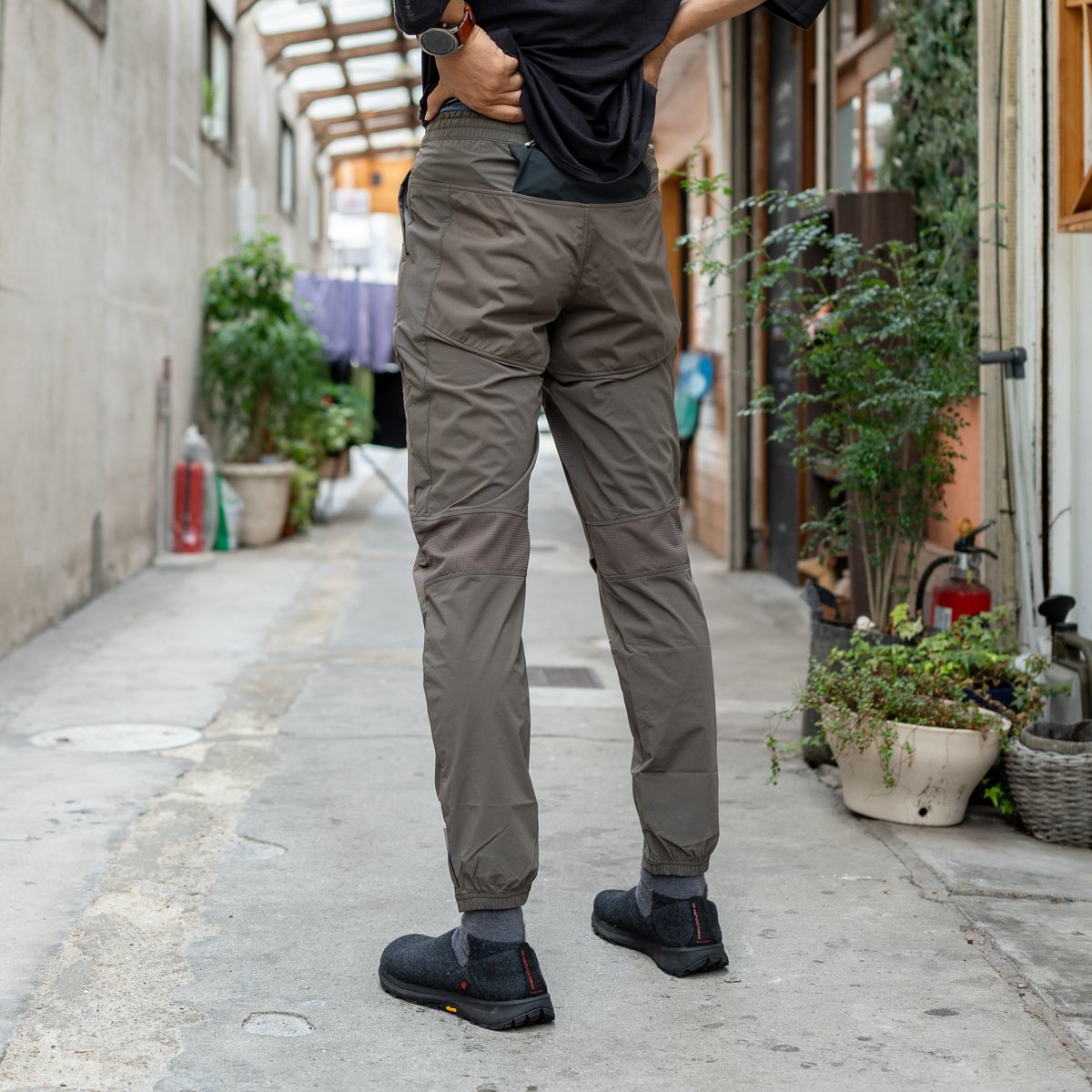 ファイントラック ドラウトゼファージップネック | アウトドアブランド ファイントラック