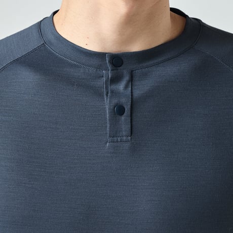 SN／JP 140 スナップ ヘンリーネック ショートスリーブ Tシャツ(ユニセックス)