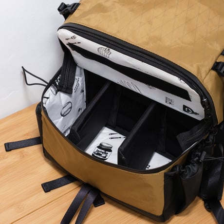 holo ／ Utility Back Pack