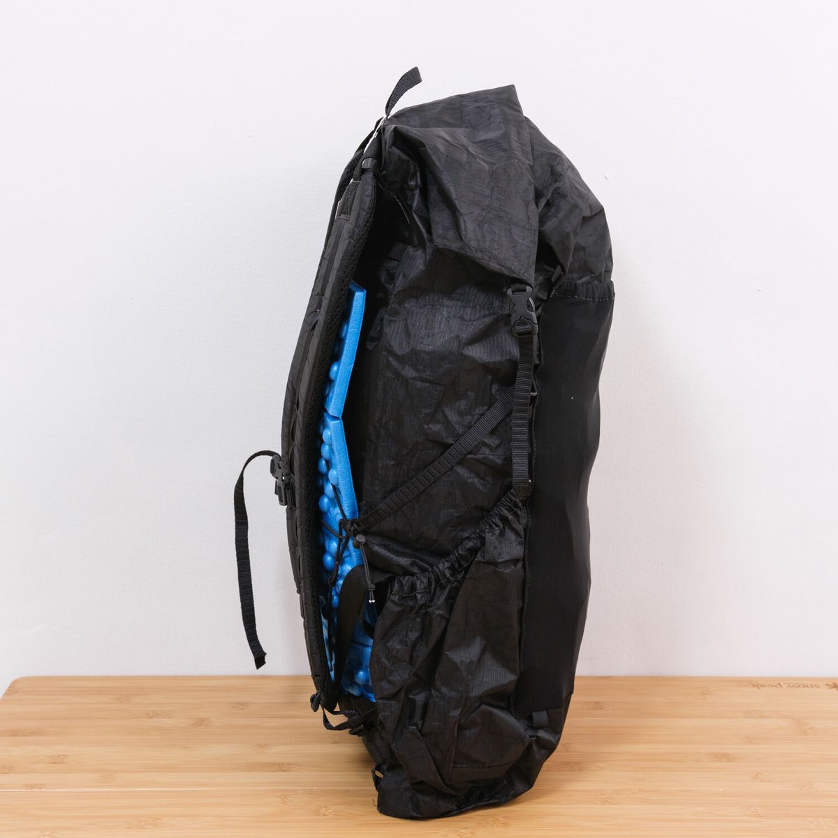 Zpacks / Nero 38L Backpack | 旅道具と人 HouHou〈ホウホウ〉 Zpacks / Nero 38L Backpack | 旅道具と人 HouHou〈ホウホウ〉