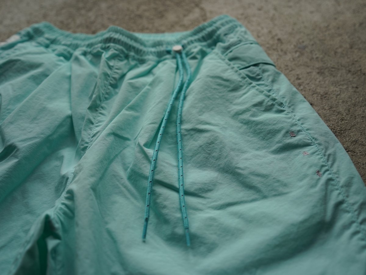 迷迭香 マンネンロウ ／ MICRO RIP NYLON HARVEST TRAINER |