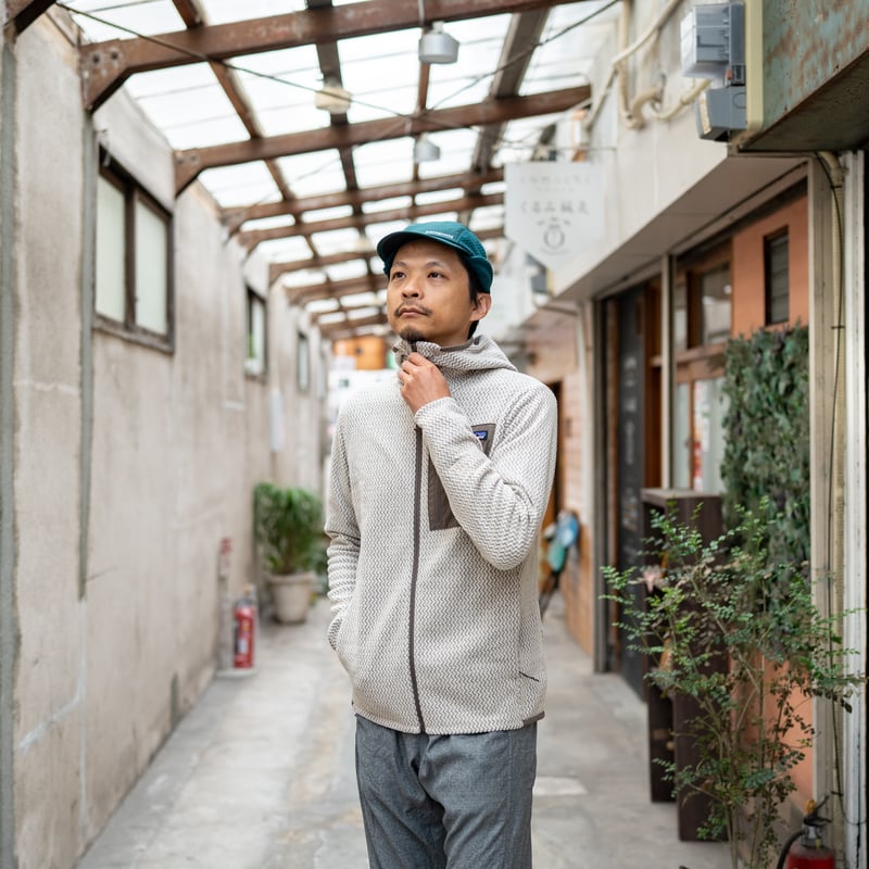 patagonia パタゴニア ／ メンズ・R1エア・フルジップ・フーディ | 旅