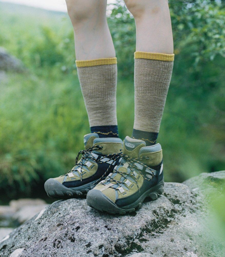 atelierbluebottle アトリエブルーボトル / Hiker's SOCKS –