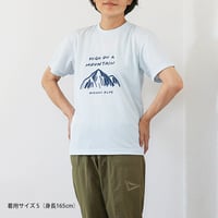 HIGASHI ALPS ／ HIGH ON A MOUNTAIN dry Tシャツ