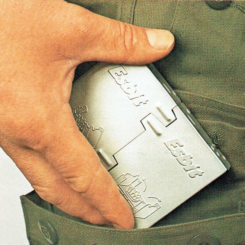 エスビット　ポケットストーブ　WW2期？　激レアな六角穴ストレート五徳タイプです エスビット ポケットストーブ WW2期？ 激レアな六角穴ストレート