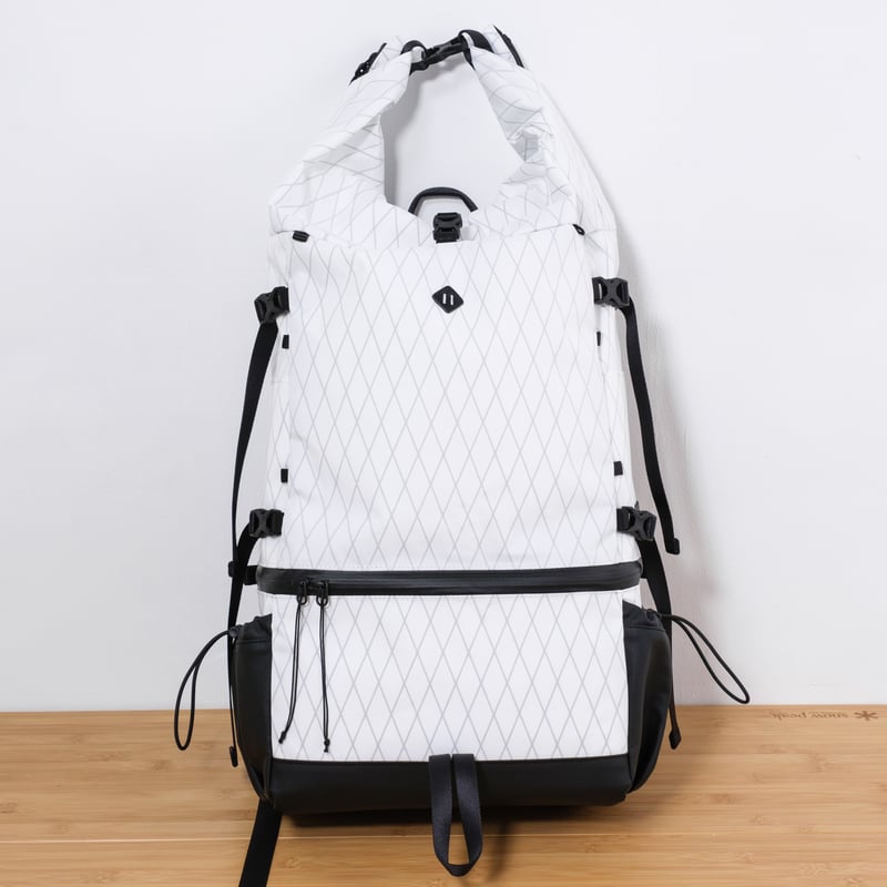 holo ／ Utility Back Pack | 旅道具と人 HouHou〈ホウホウ〉