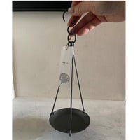 スタンドフックに合わせて使えるハンギングトレー