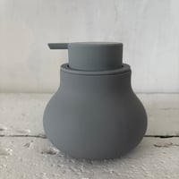 ぽってりしたマットな質感のソープディスペンサー 泡タイプ グレー
