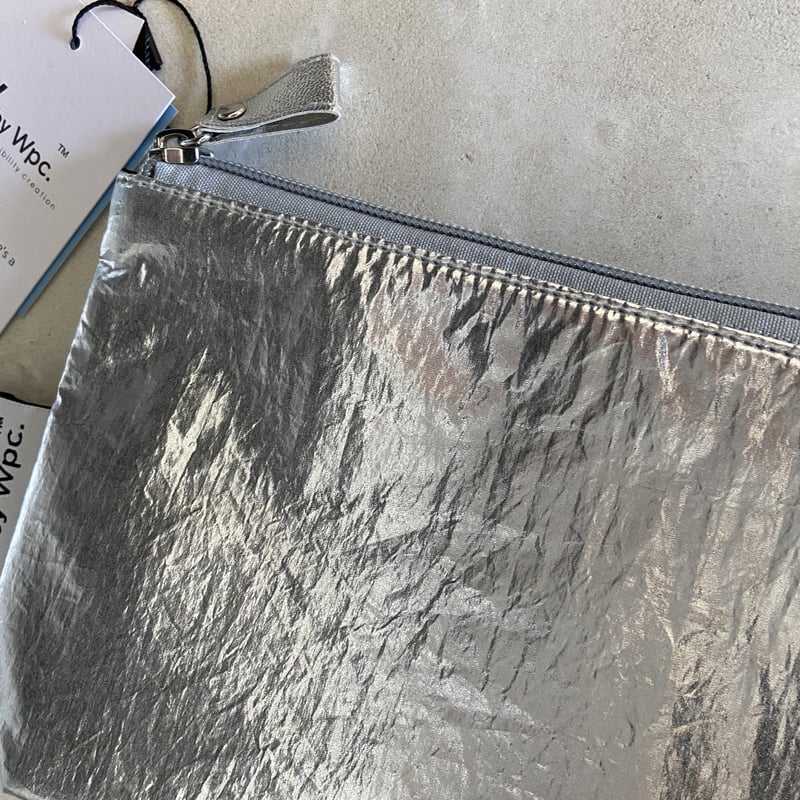 【新品未開封】SHINee BIGポーチ SHINY POUCH シャイニーポーチ シルバー | avec monochrome design