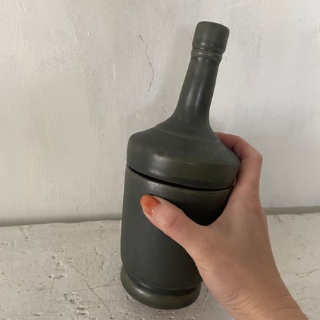 AS POTTERY BOTTLE RGR