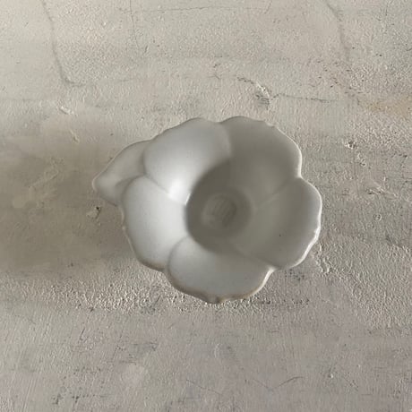 ぎんはく　花豆皿