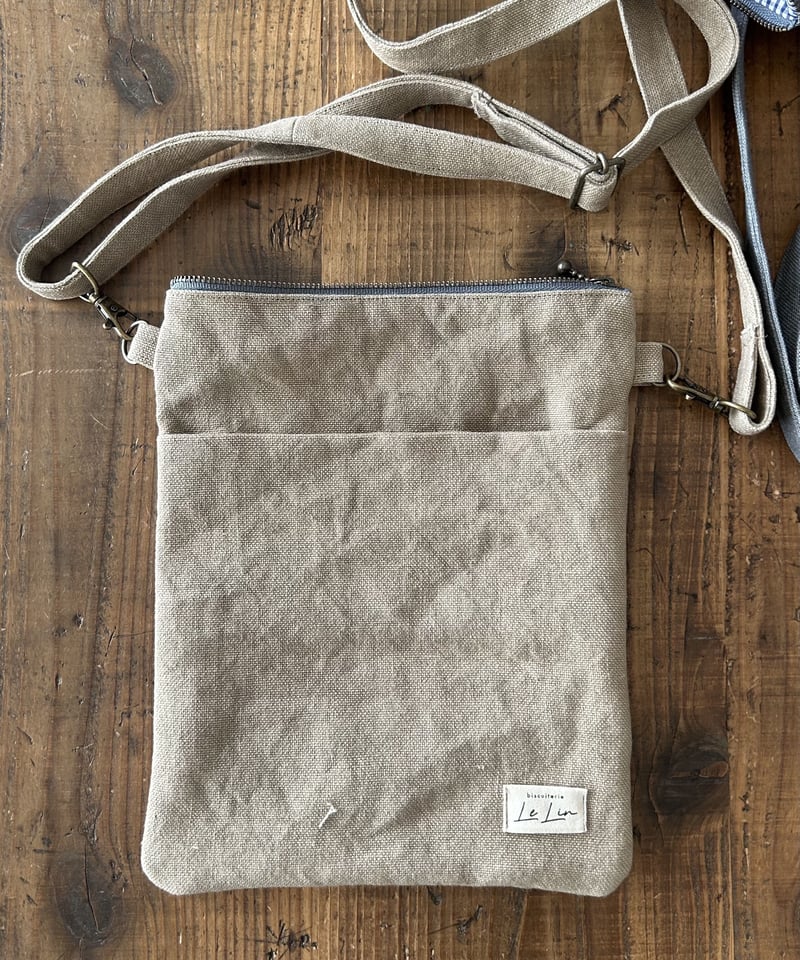 サコッシュ M | biscuiterie Le Lin サコッシュ M | biscuiterie Le Lin