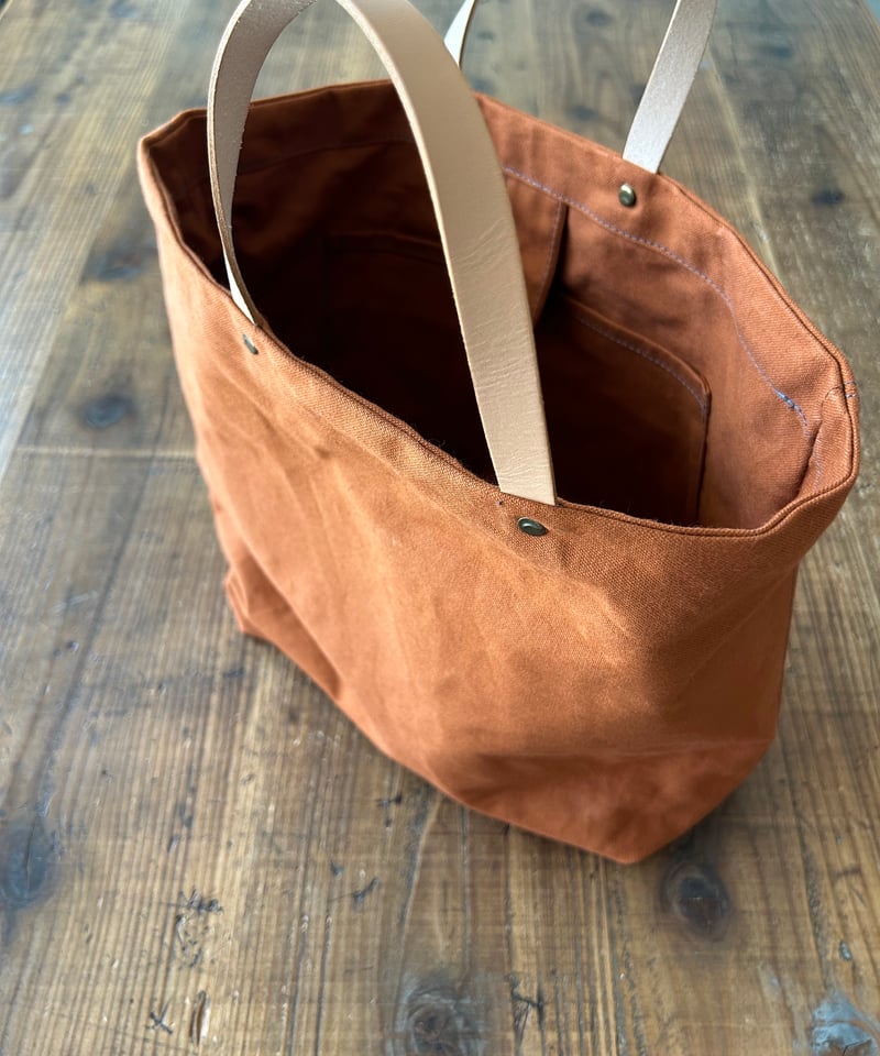 LOEWE ベージュ　キャメル レザー バッグ 保存袋付き LOEWE ベージュ キャメル レザー バッグ 保存袋付き 楽天市場