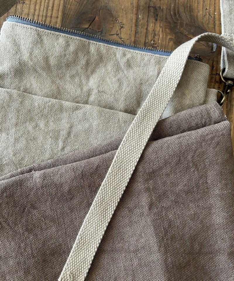 サコッシュ M | biscuiterie Le Lin サコッシュ M | biscuiterie Le Lin
