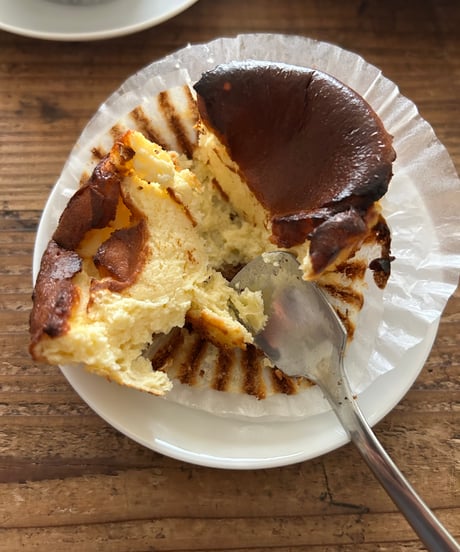 バスクチーズケーキ