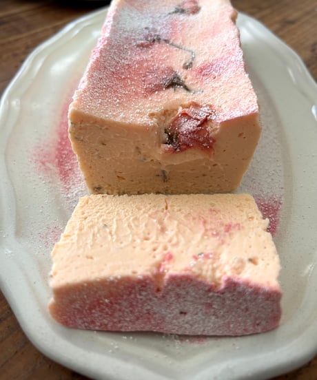 桜チーズテリーヌ