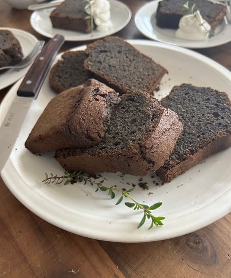 黒胡麻ケーキ