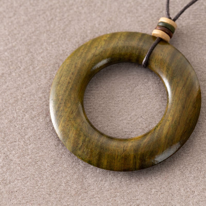 木の環のネックレス ツヤ仕上げ | レアウッドビーズBijoux STORE