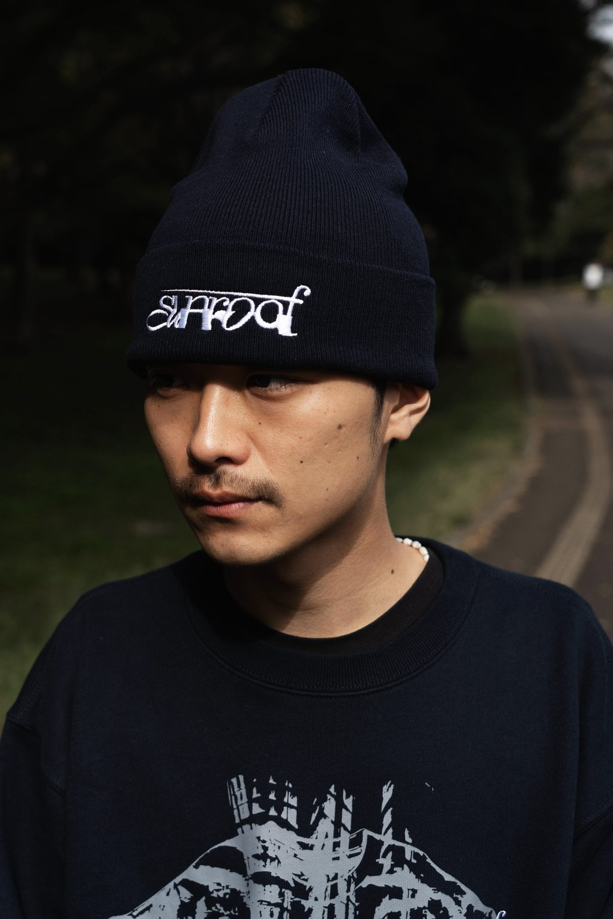 帽子 Sunroof reversible graphic beanie sunroof half logo