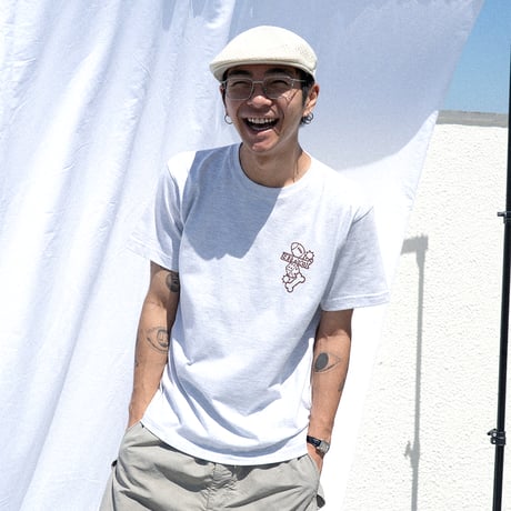 "sundy graphic" crew neck T-shirt (ASH GRAY)