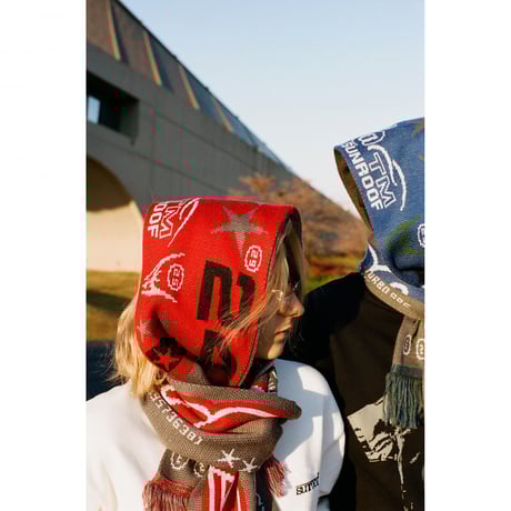 "SRF racing car decal graphic" reversible knit muffler (RED)