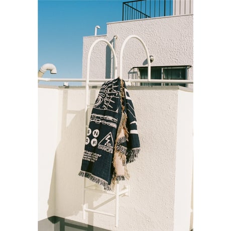 "@TM SRF graphic" throwket (NAVY)