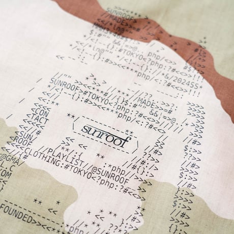 "seat code graphic" bandana (DESERT CAMO)
