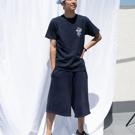 "sundy graphic" crew neck T-shirt (NAVY)