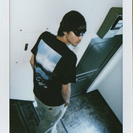 "flying car graphic" T-shirts (BLACK)